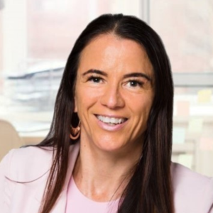 Headshot of Veronica Evison, Vice President of Human Resources AU/PNG, DHL Express Australia